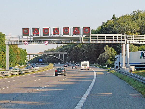 Premenné dopravné značky s technikou LED